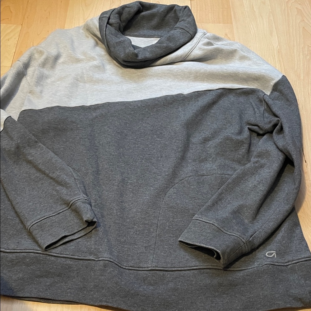 GAP Women's Two-Tone Gray Cowl Neck Sweater